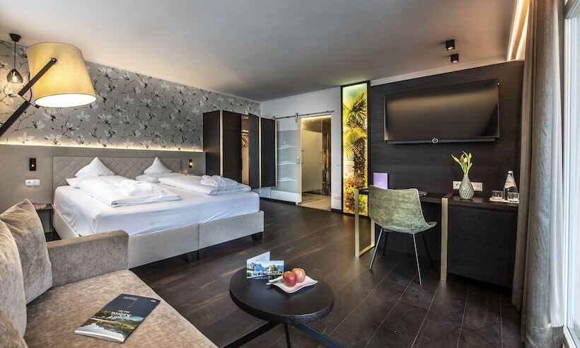 Номер Стандарт Вид на Озеро, Parc Hotel Am See