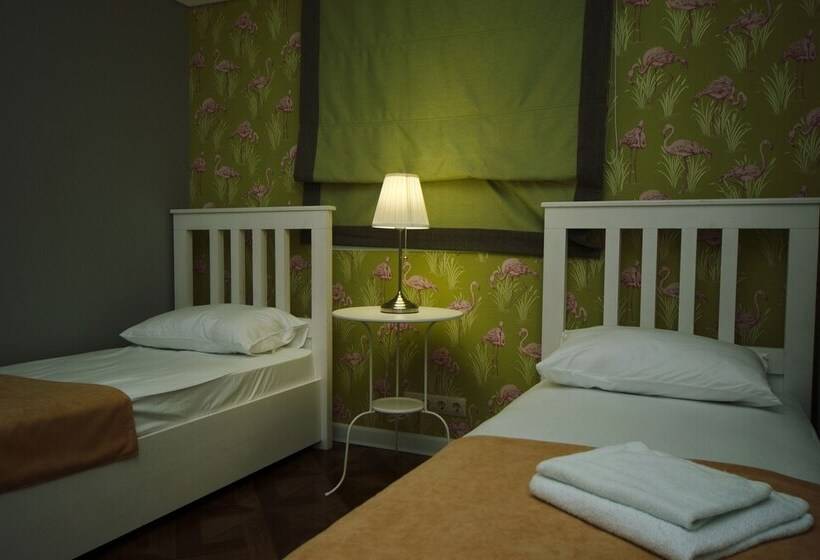 ویلای 3 خوابه, Park Hotel Polyana