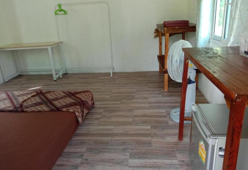 Standard Room, Cha Bungalow