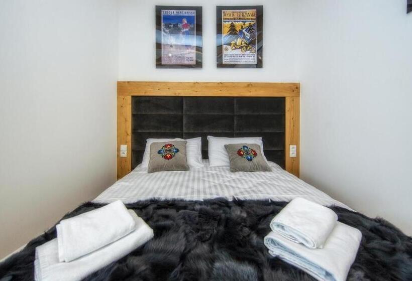 Апартаменты 2 Спальни с Бассейном, Aparthotel Giewont