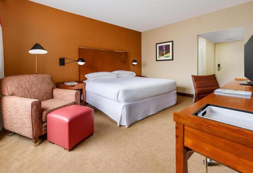 장애인을 위한 킹사이즈 침대 스탠다드 룸, Four Points By Sheraton Los Angeles International Airport