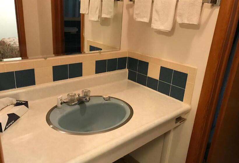 Номер Deluxe Кровать Куин, Motel Grand
