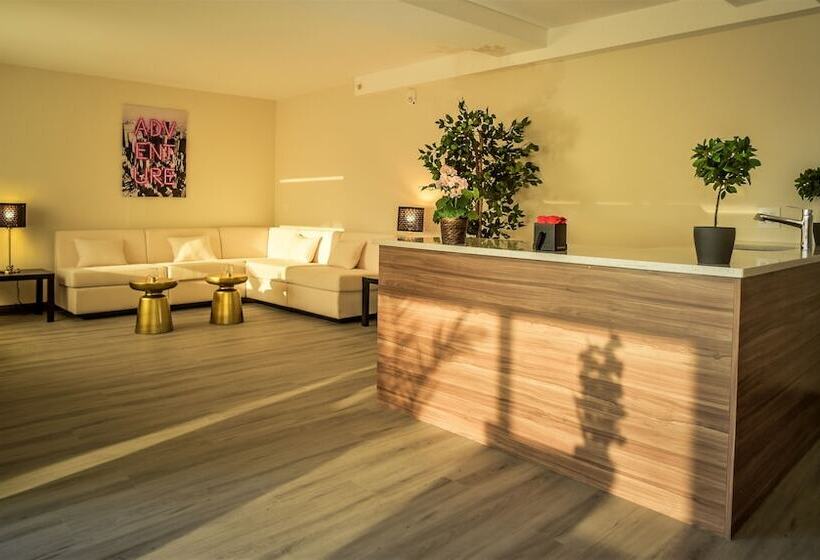 سوییت خانوادگی, Wyndham Garden North Bergen   Secaucus