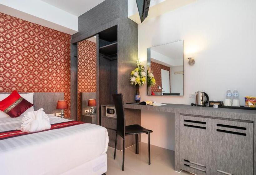 Habitació Quàdruple Estàndard amb Balconada, The Thames Pool Access Resort & Villa   Sha Extra Plus