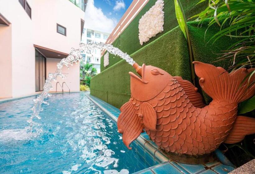 اتاق استاندارد چهارنفره با بالکن, The Thames Pool Access Resort & Villa   Sha Extra Plus
