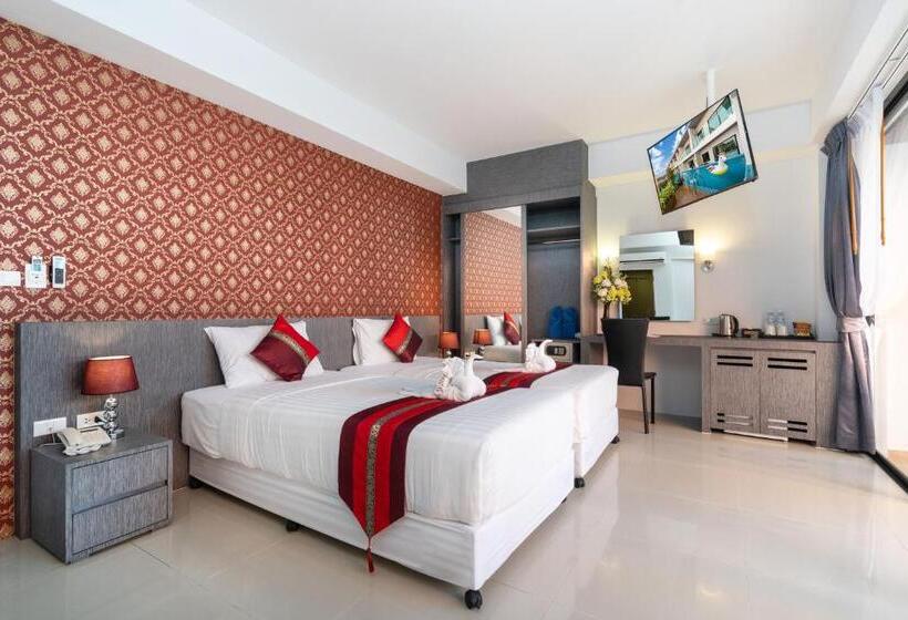 Habitació Quàdruple Estàndard amb Balconada, The Thames Pool Access Resort & Villa   Sha Extra Plus