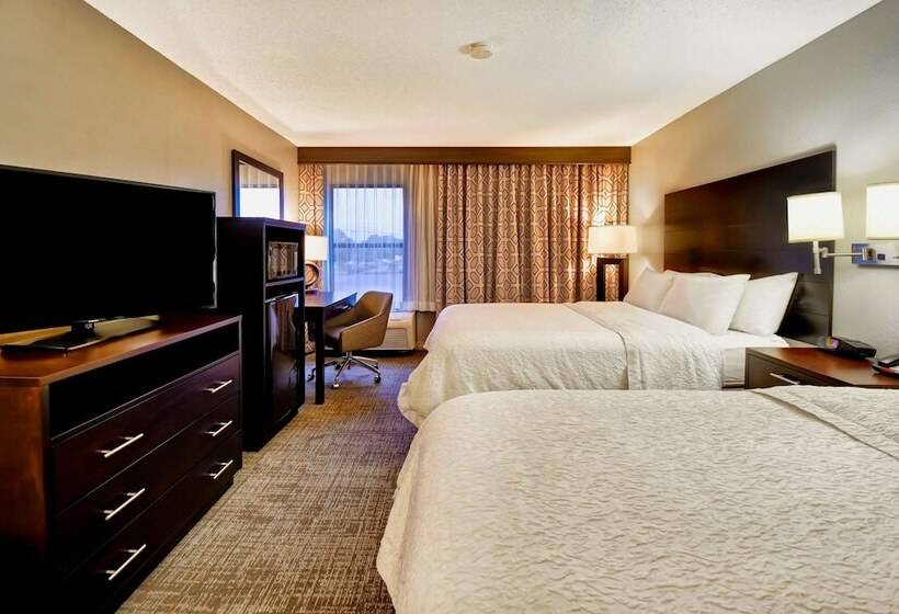 Номер Стандарт 2 Двуспальные Кровати, Hampton Inn Starkville