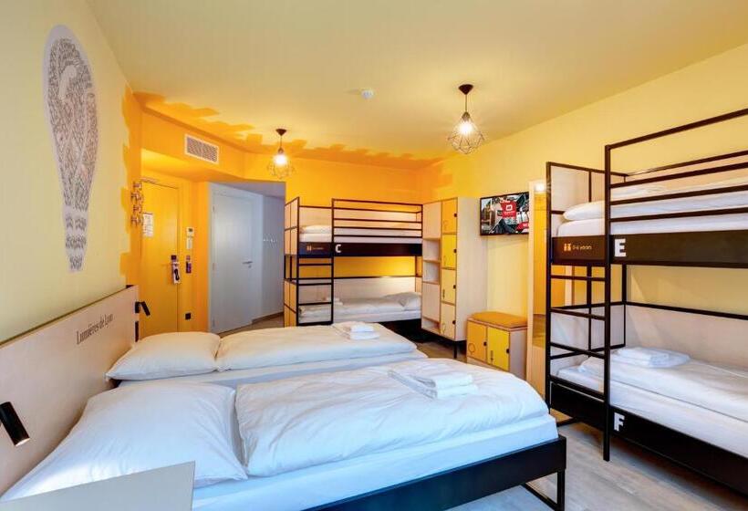 Семейный Номер, Meininger Hotel Lyon Centre Berthelot