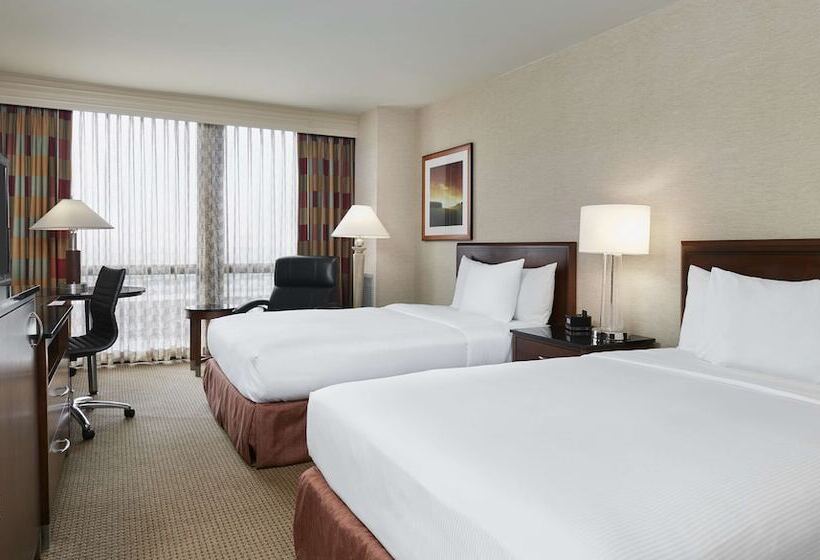 带2个双人床的标准工作室, Hilton Chicago O'Hare Airport