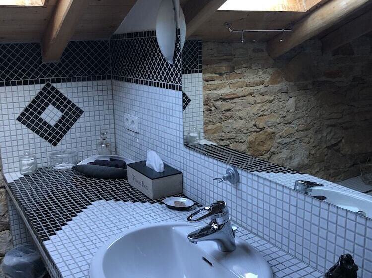 Номер Стандарт, La Maison D Obinat