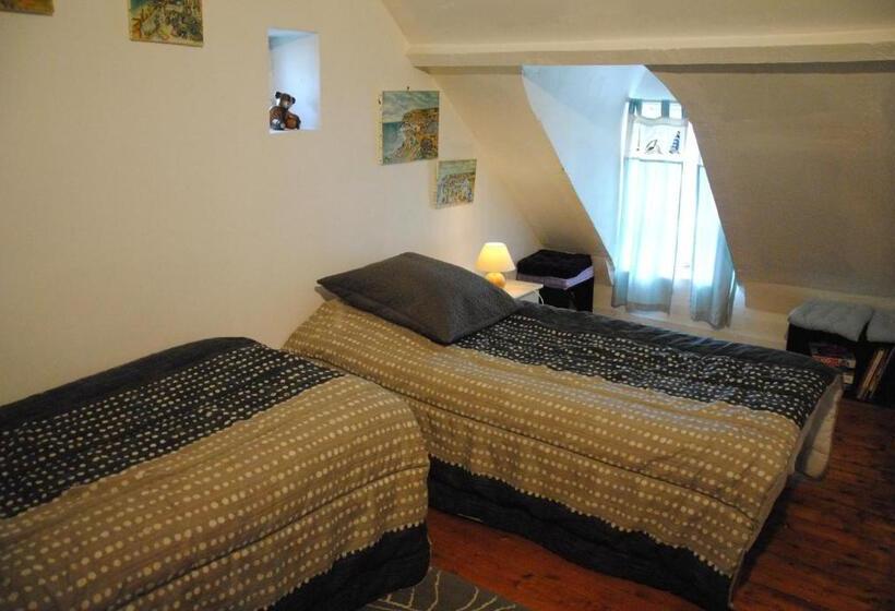 家庭套房, Chambres Chez Mounie