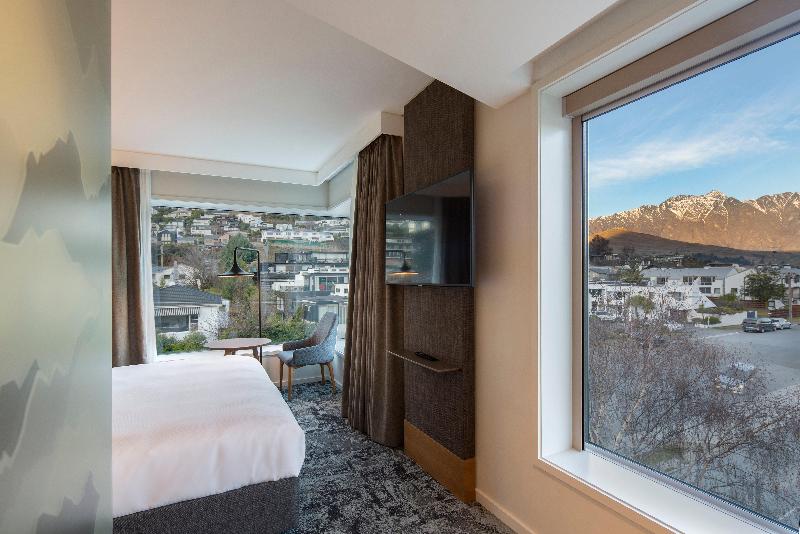 스탠다드 룸 킹사이즈 침대, Holiday Inn Express & Suites Queenstown, An Ihg
