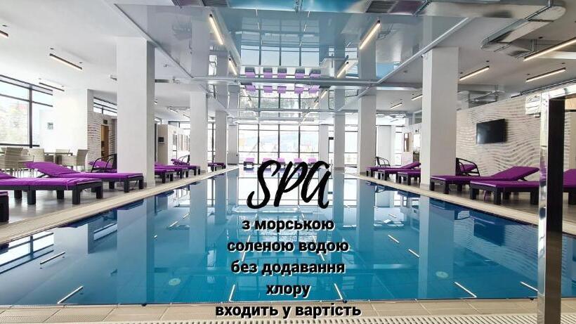 エコノミートリプルルーム, Kasimir Resort Hotel & Spa