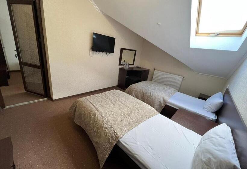 エコノミー４人部屋, Kasimir Resort Hotel & Spa