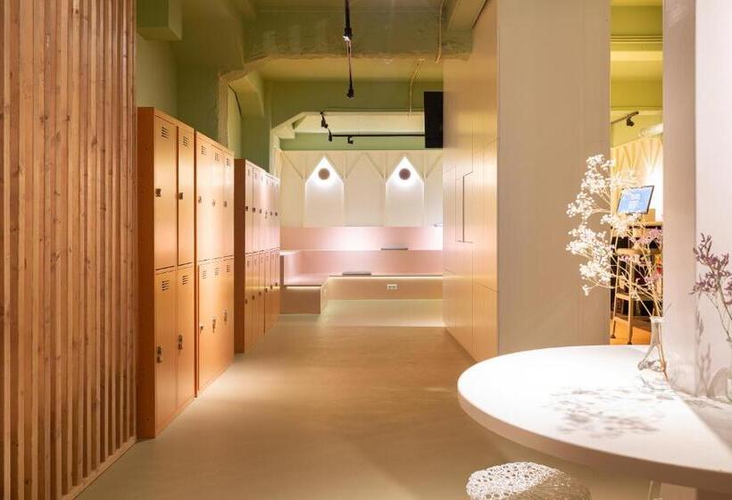 스탠다드 룸, Pink Flamingo Boutique Hostel