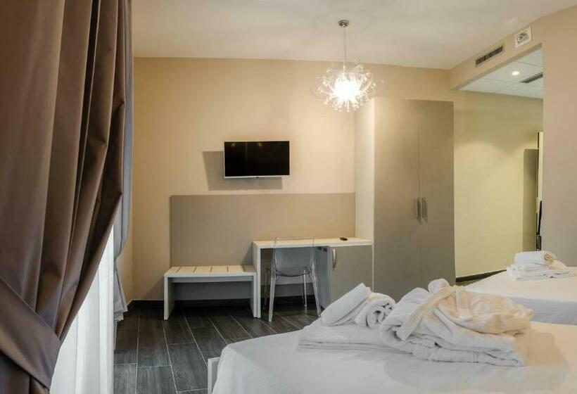 Standardzimmer (behindertengerecht), Aparthotel Parkho
