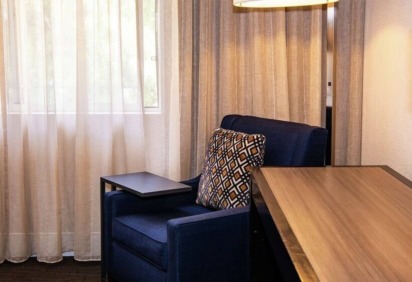 전망 스탠다드 룸 더블 침대, Hilton Santa Cruz/scotts Valley