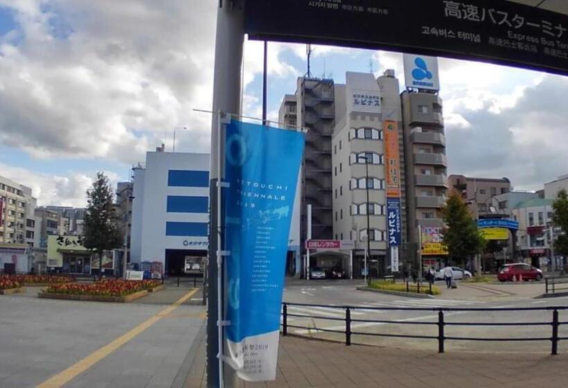 Четырехместный номер Премиум, 女性用 Art Setouchi Triennale Hotel Female Only