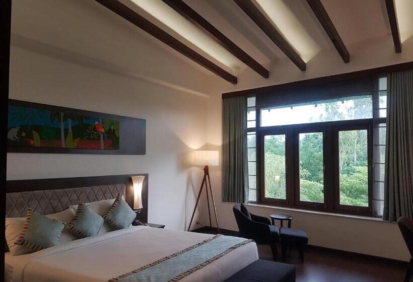 豪华房间, Gulmohar Greens   Golf & Country Club