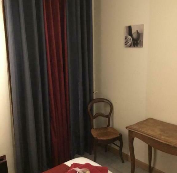 Номер Стандарт, La Châtaigneraie