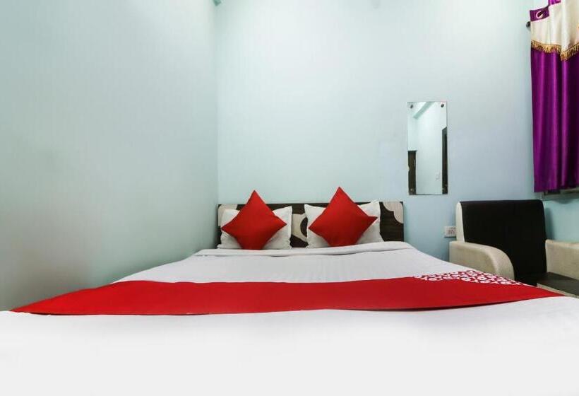 Трехместный Номер Классика, Flagship Hotel Neelkanth