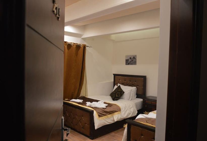 اتاق لوکس, Pyramids Top Inn