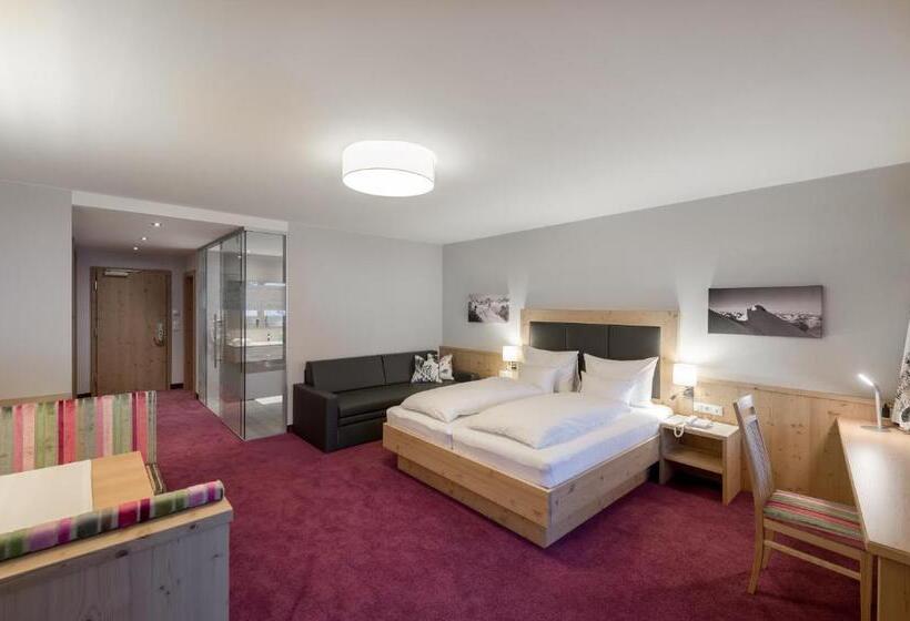 Номер Superior с Балконом, Skihotel Haus Gurgl