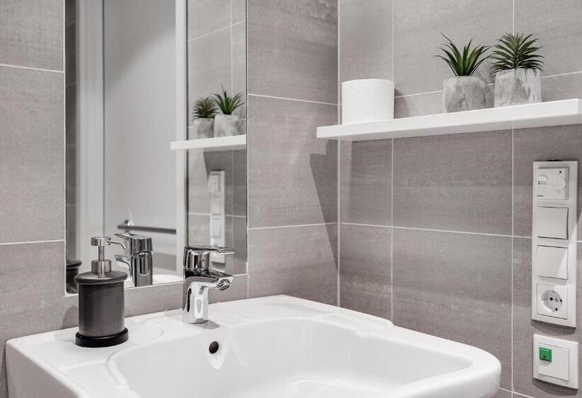 Апартаменты 1 Спальня, Forenom Hotel Arlanda