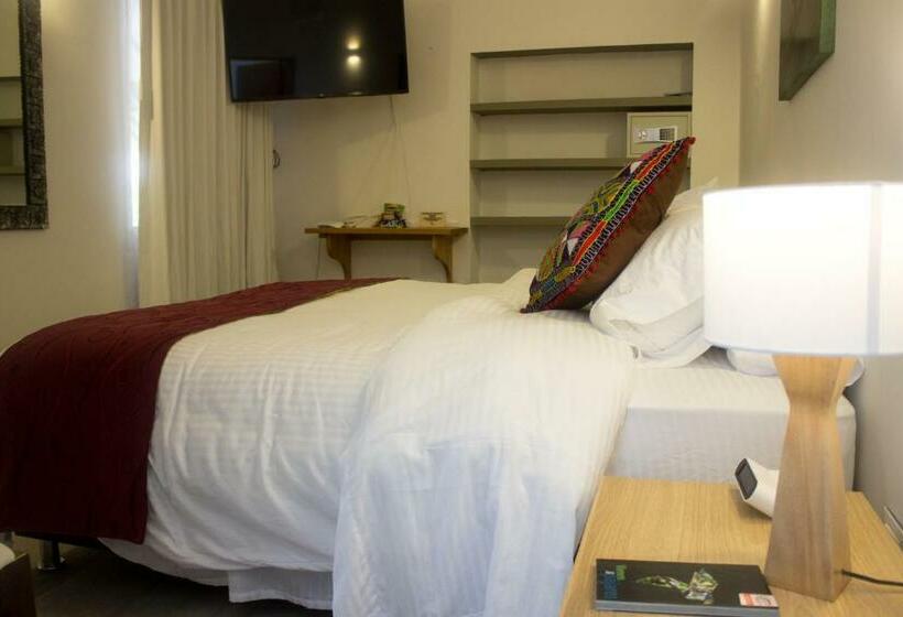 디럭스 룸, Cotinga Hotel Spa