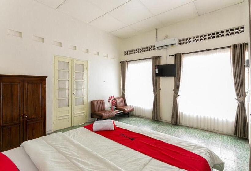 Полулюкс, Reddoorz Syariah Near Titik Nol Yogyakarta