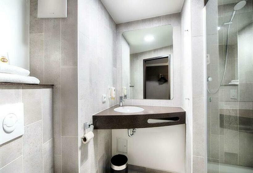 اتاق خانوادگی, B&b Hotel Wetzlar