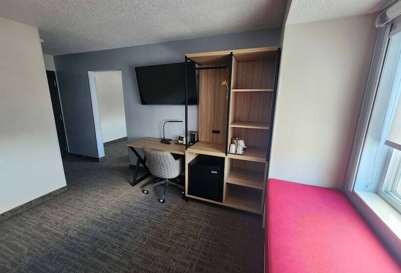 Люкс, Best Western Buffalo Inn & Suites