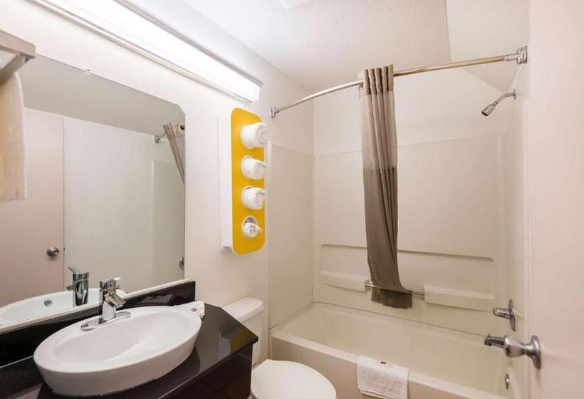 스탠다드 룸, Motel 6 Olathe, Ks