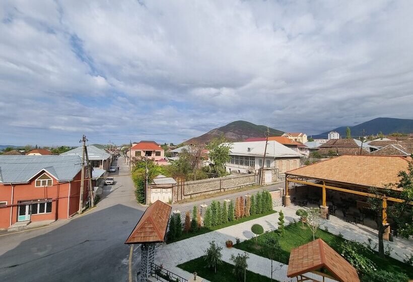 اتاق استاندارد, Macara Sheki City
