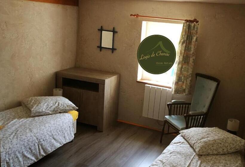 Family Suite, Logis De Chenac   Chambres Et Table D Hôtes