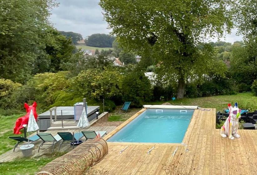 Апартаменты 1 Спальня Вид на Сад, Le Clos Dessyag