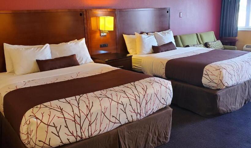 디럭스 룸, Olympic Inn & Suites