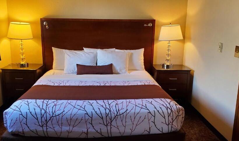 패밀리 룸 공용 욕실, Olympic Inn & Suites