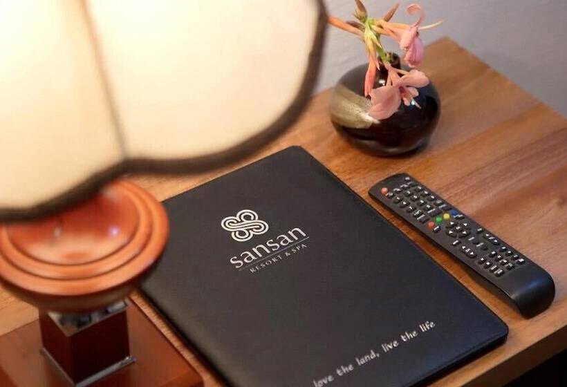 Четырехместный Номер Deluxe, Sansan Resort