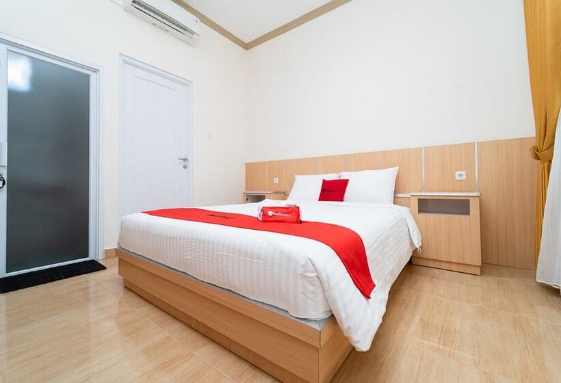 Номер Стандарт, Reddoorz Near Griya Agung Palembang