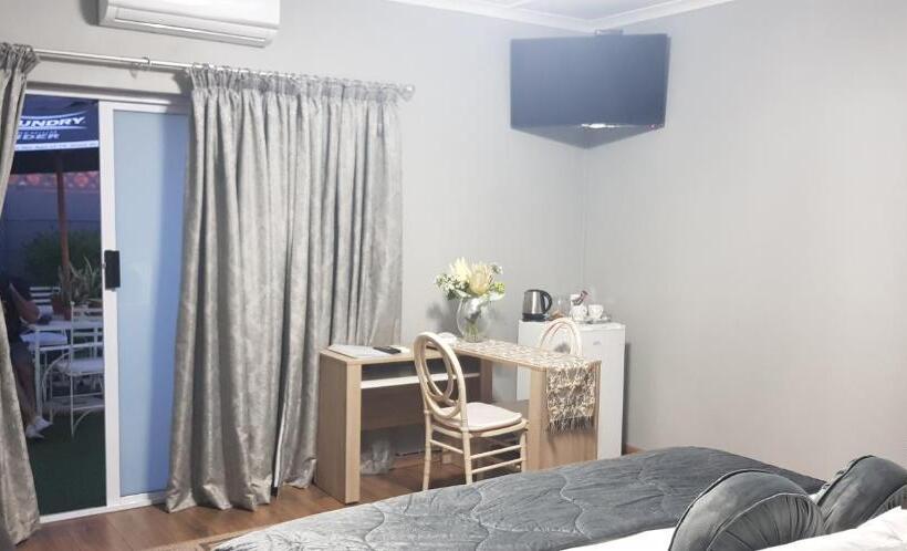 Номер Deluxe, The Retreat Guesthouse