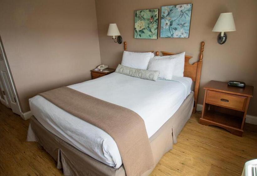 Номер Стандарт, Inn On The Hudson