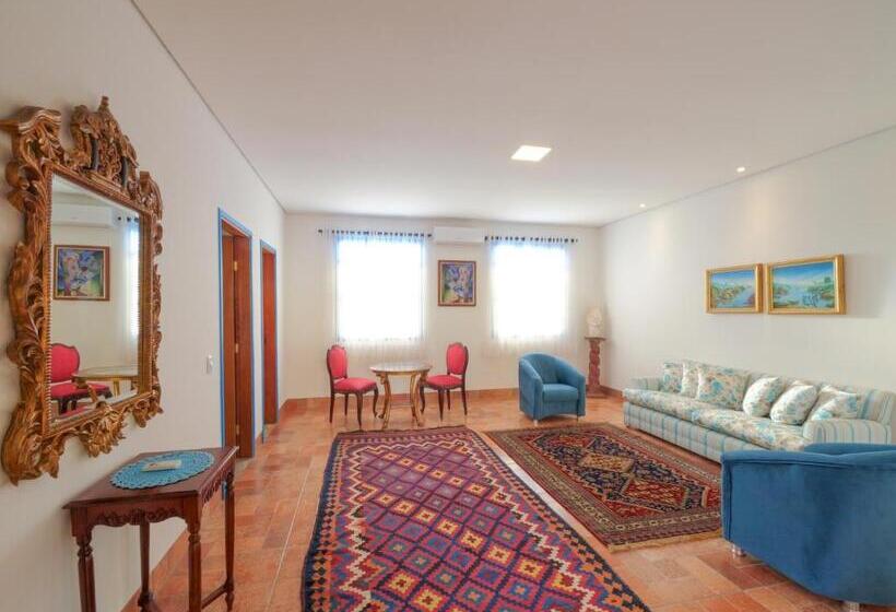 سوئیت پرزیدنت, Pousada Ouro Preto De Bonito