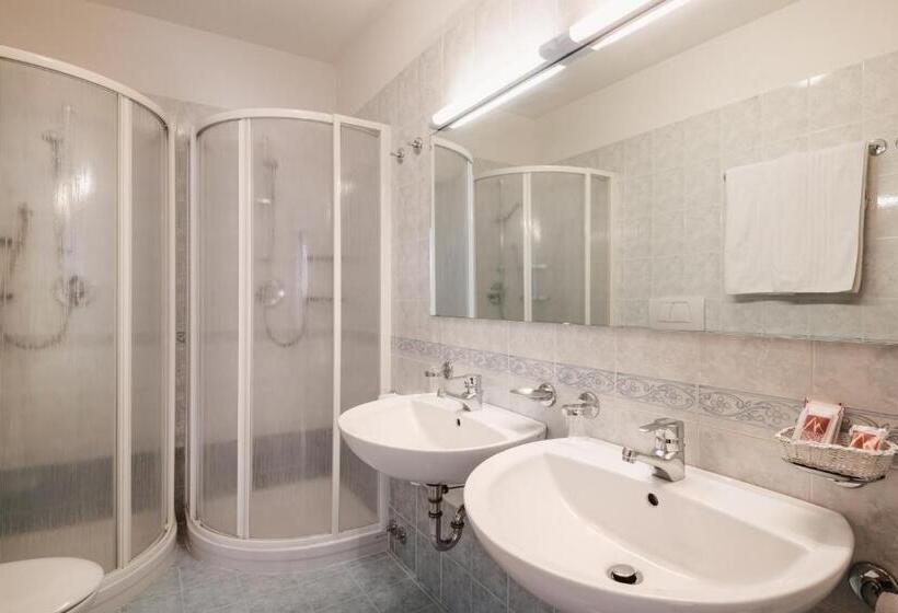 آپارتمان 2 خوابه, Apparthotel Sellaronda