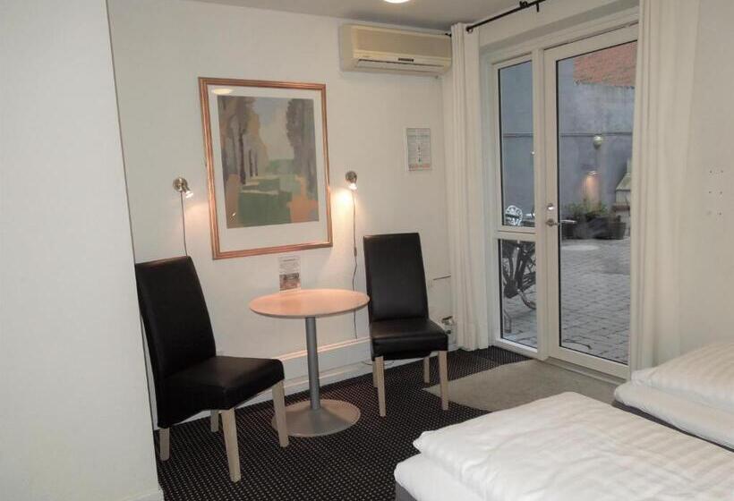Студия Стандарт, Aarhus City Apartments