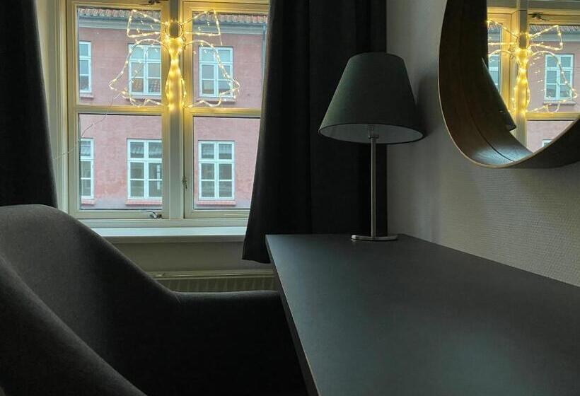 Апартаменты 1 Спальня, Aarhus City Apartments