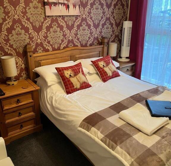 Номер Стандарт Совместная Ванная, Willows Guest House