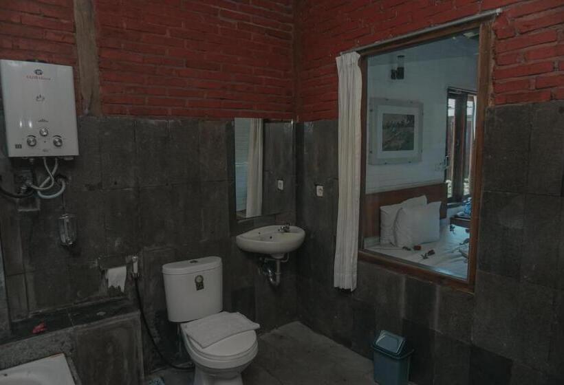 חדר דלוקס, Cempaka Borobudur Guest House