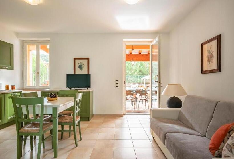 Апартаменты 1 Спальня Вид на Бассейн, Ombra Verde Residence E B&b