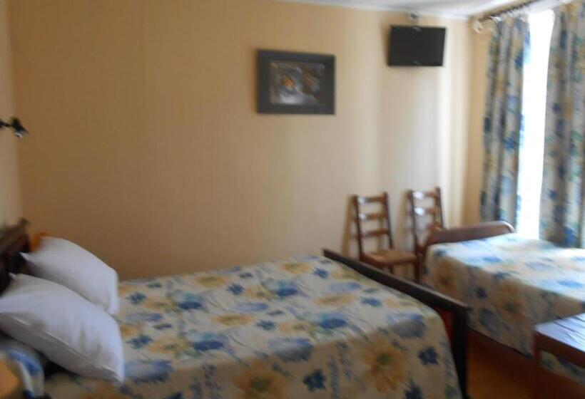 Номер Стандарт Трехместный, La Vieille Auberge